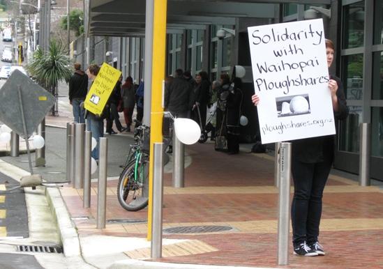 Wellington Ploughshares Support Group, September 2008