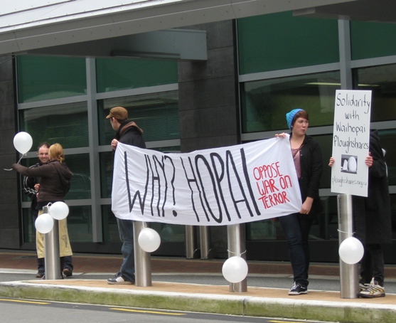 Wellington Ploughshares Support Group, September 2008